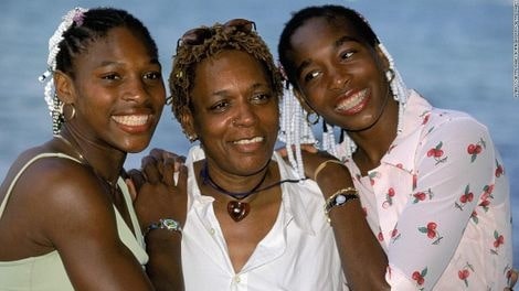 Oracene Price with her daughter, Serena Williams and Venus Williams
